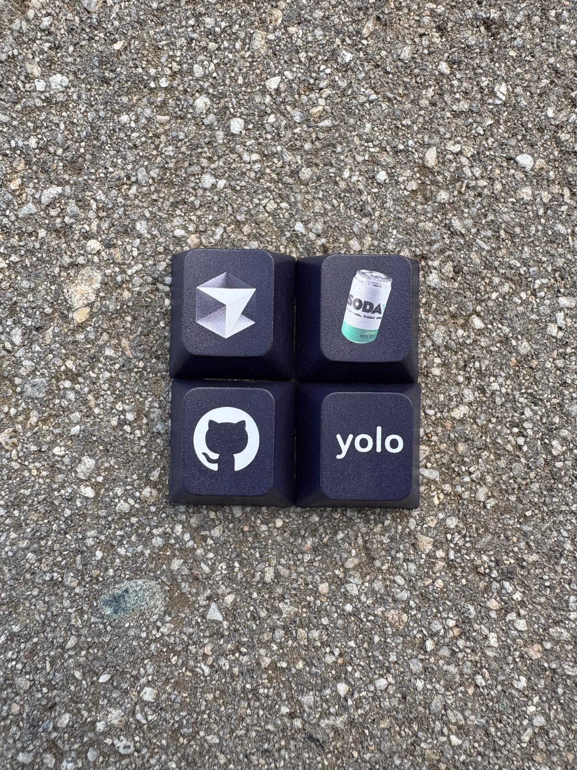 Soda Keycaps - 4 pack